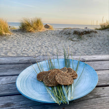 Lade das Bild in den Galerie-Viewer, Winged Burger