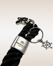 Lade das Bild in den Galerie-Viewer, Maritime Schlüsselanhänger aus Schiffstau